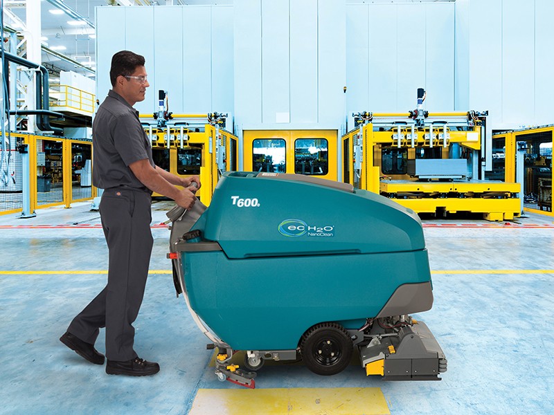 机械工厂清洁用坦能洗地机
